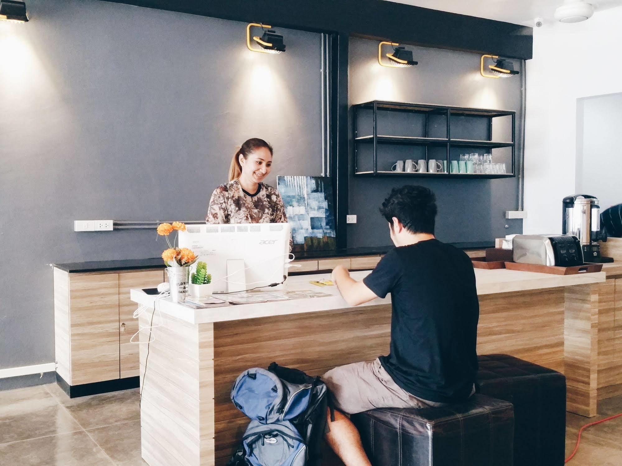 Bed Hostel Phuket Kültér fotó