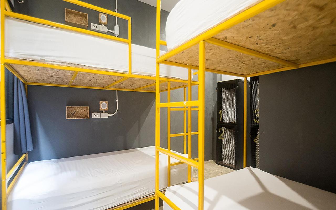 Bed Hostel Phuket Kültér fotó