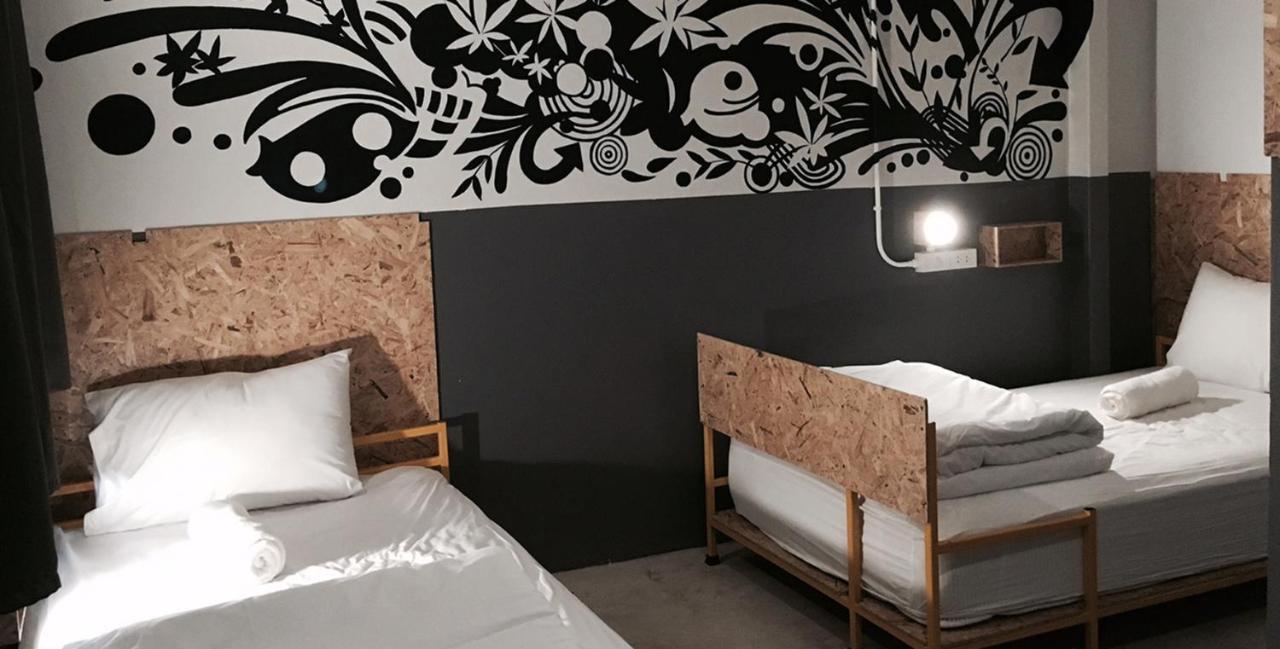 Bed Hostel Phuket Kültér fotó